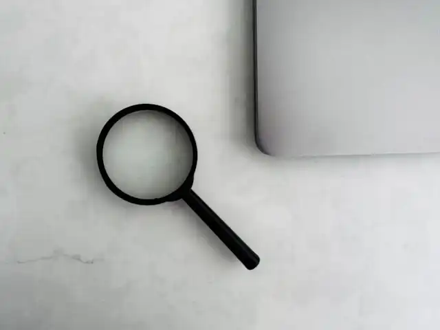 Full Text Search in The Browser Without Using Much Bandwidth